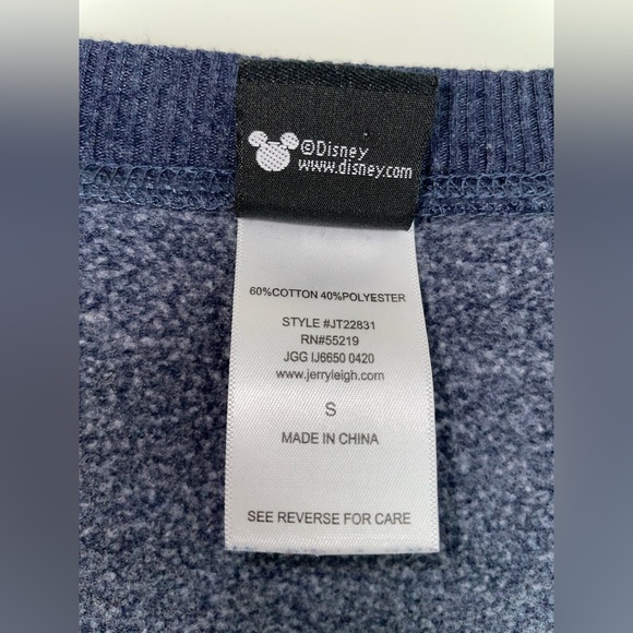 Disney Mickey Mouse Patriotic Lightweight Pullover (S) - Picture 9 of 9